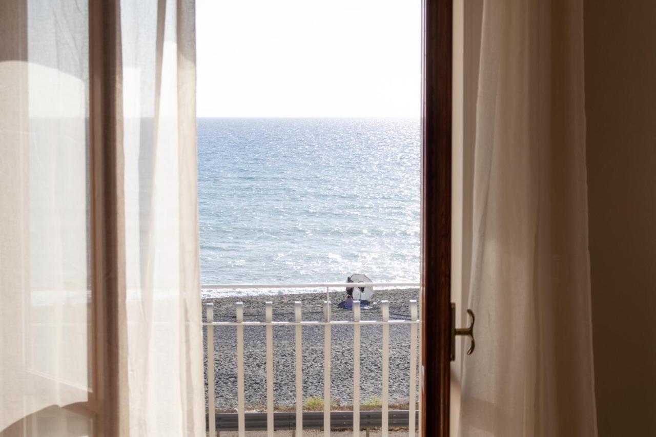 Bed & Breakfast Nonno Gigi - Falerna Marina Exterior foto